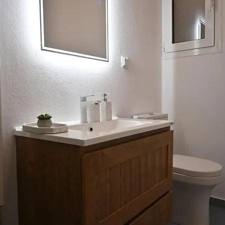 Houseloft Seaview Retreat *