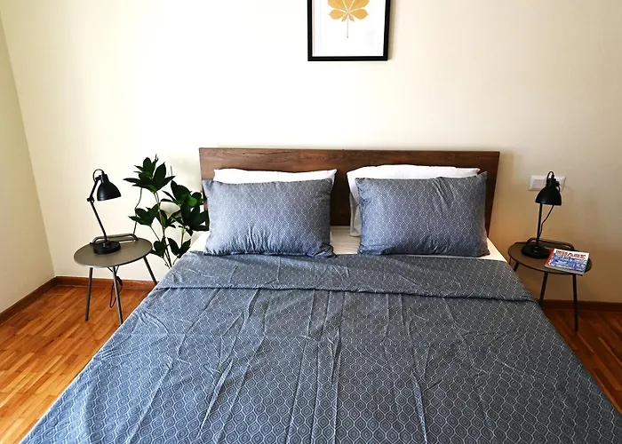 Houseloft Seaview Retreat *